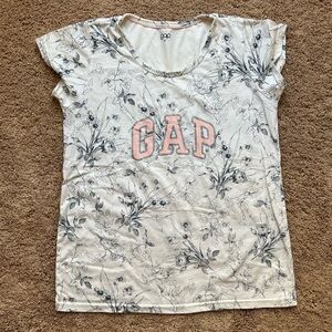 GAP Floral Tee in Cream and Pink